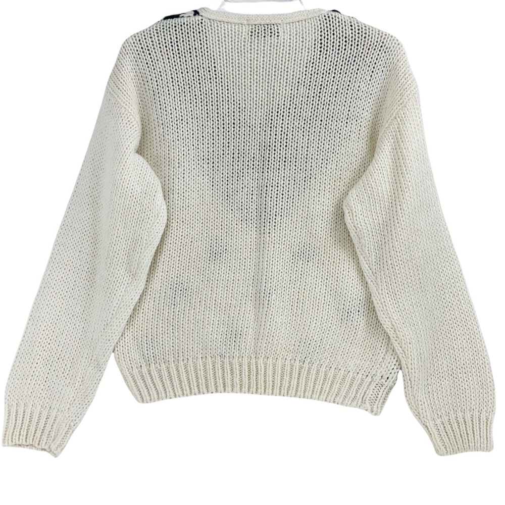 Vintage V-Neck Sweater Creamy White with Floral Detail Knitted by Hand,Currants - Picture 12 of 16